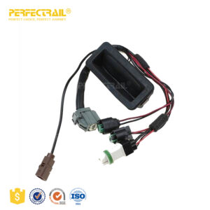 PERFECTRAIL LR015458 Door Release Switch