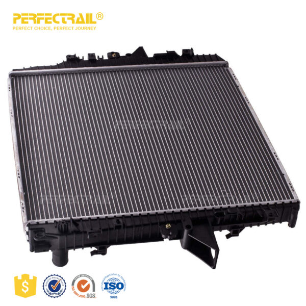 PERFECTRAIL LR021777 Radiator