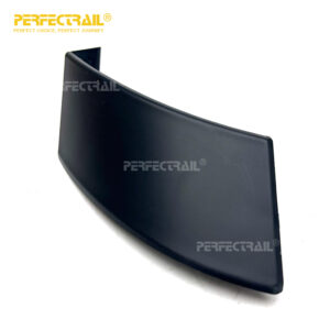 PERFECTRAIL LR174351 Lower Pillar Trim
