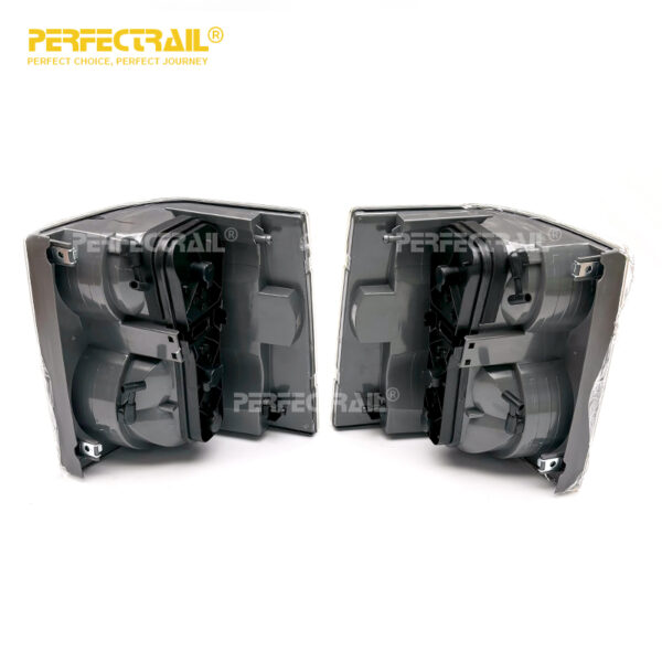 PERFECTRAIL XFB000248 XFB000258 Tail Lamp