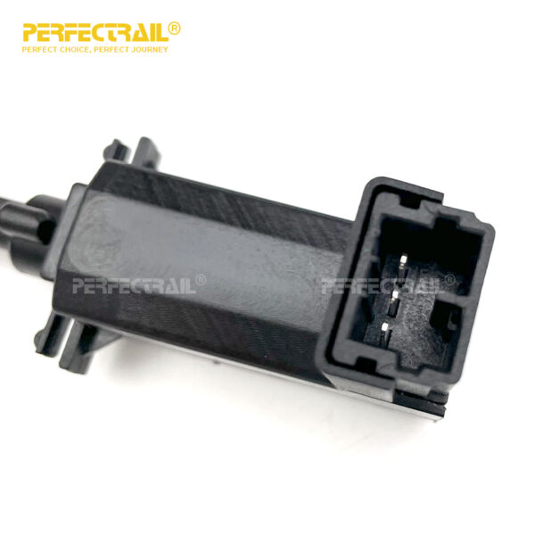 PERFECTRAIL XKB100170 Brake Pedal Light Switch